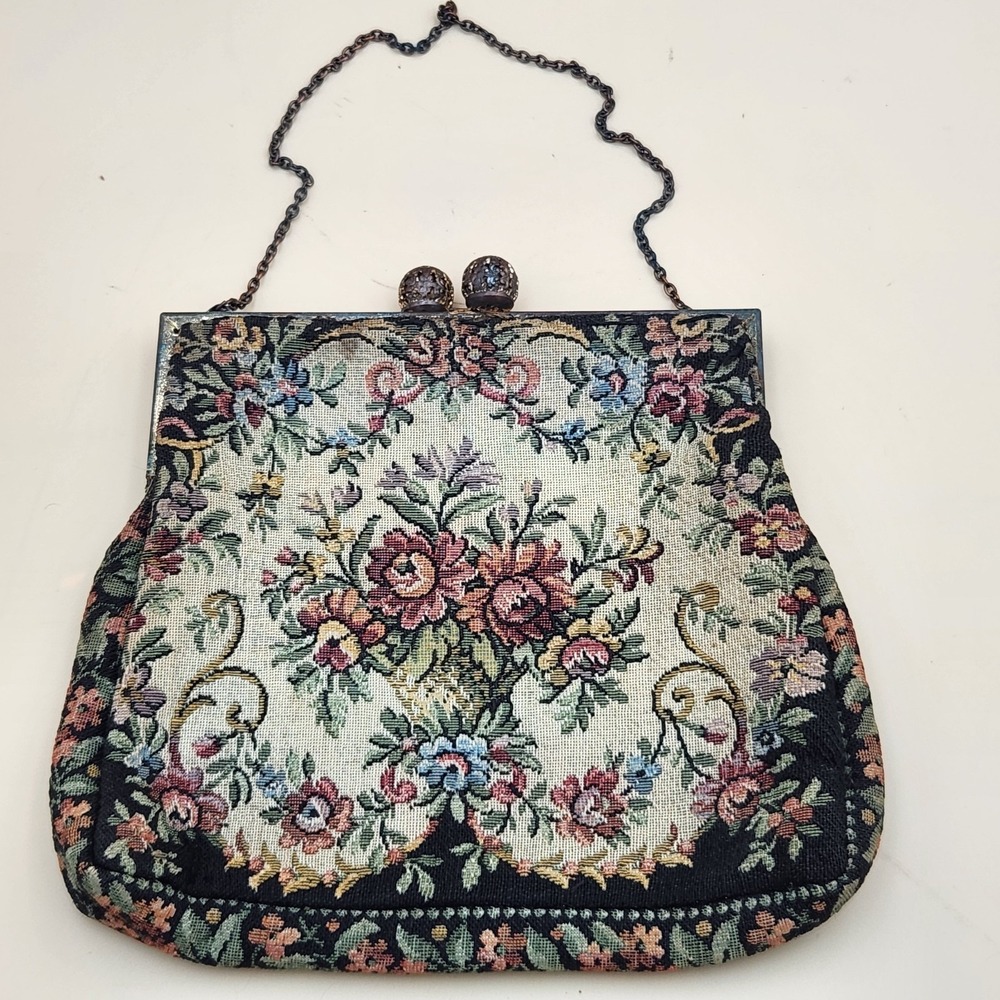 Walborg Vintage Floral Tapestry Hand Made in France Chain Kiss Lock Clutch Purse